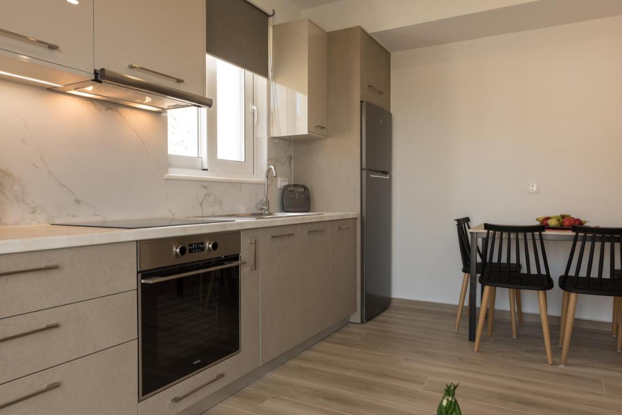 Allview Apartments Palaiochora Luaran gambar